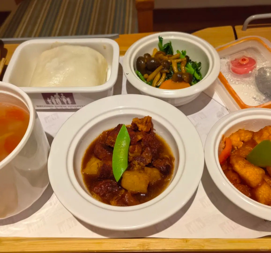 Balanced nutritional meal for patients